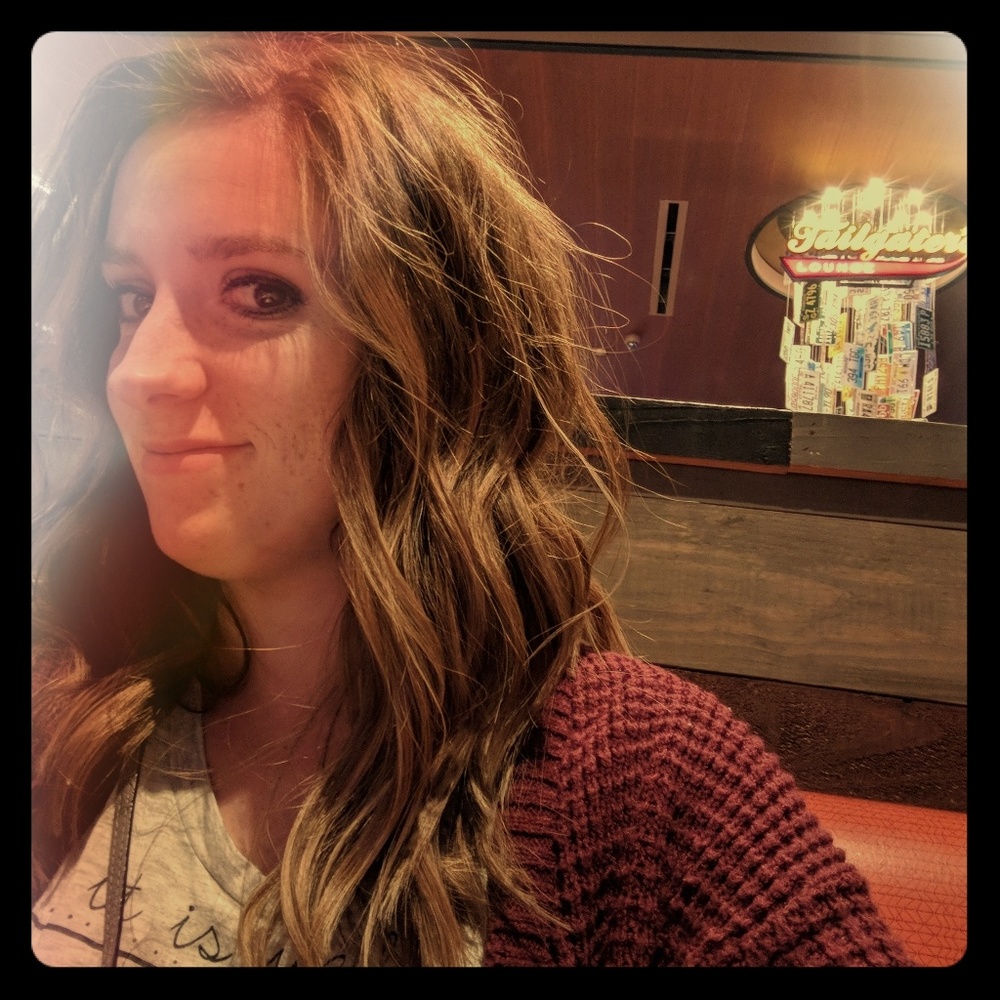 Meet your Posher, Tiffany